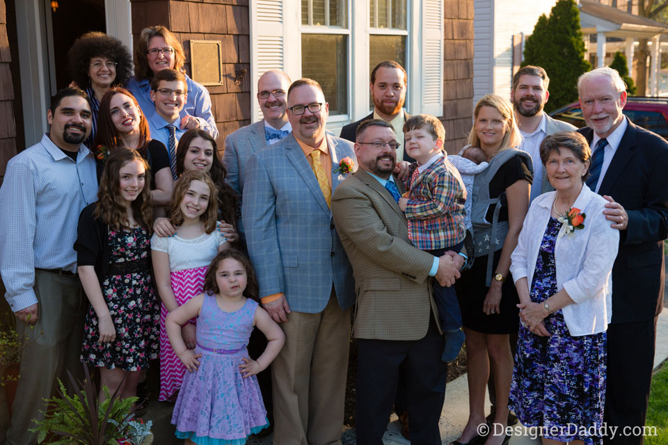 gay wedding - big family photo
