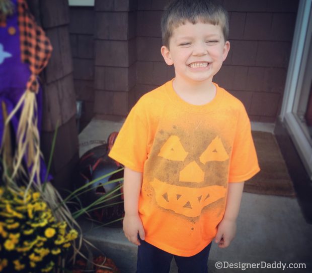 Easy DIY Halloween t-shirt